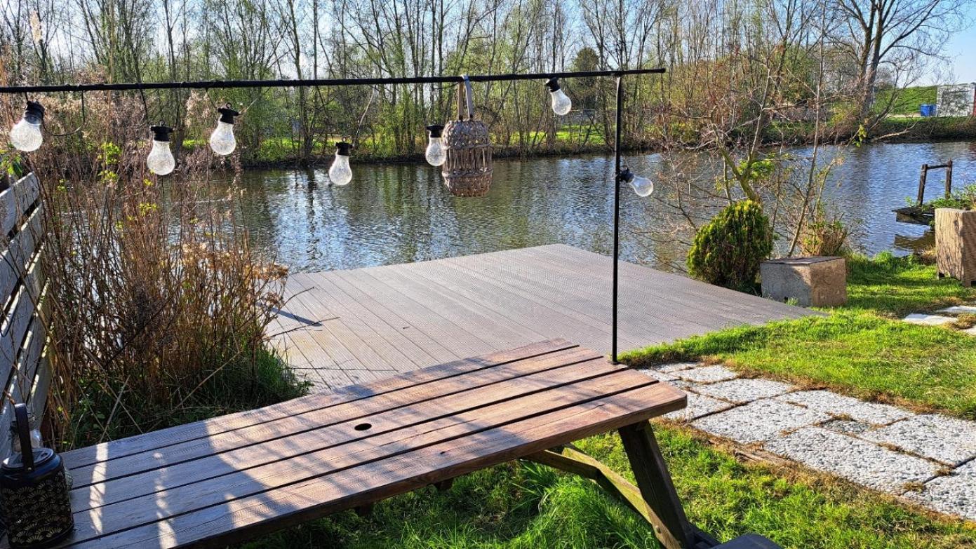 Het Witte Chalet Aan Het Water Van Monumentaal Fort Ooltgensplaat 外观 照片